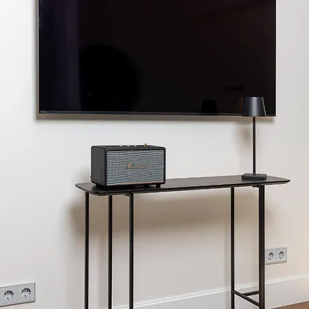 アパート Cohost I New W-balcony I Air Condition I Free Parking & Netflix I By Botanical Park *
