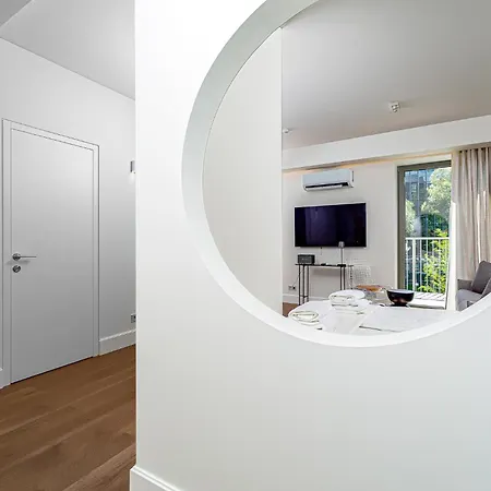 Cohost I New W-balcony I Air Condition I Free Parking & Netflix I By Botanical Park アパート カウナス