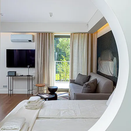 Cohost I New W-balcony I Air Condition I Free Parking & Netflix I By Botanical Park * カウナス
