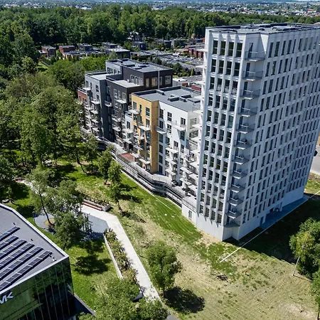 アパート Cohost I New W-balcony I Air Condition I Free Parking & Netflix I By Botanical Park