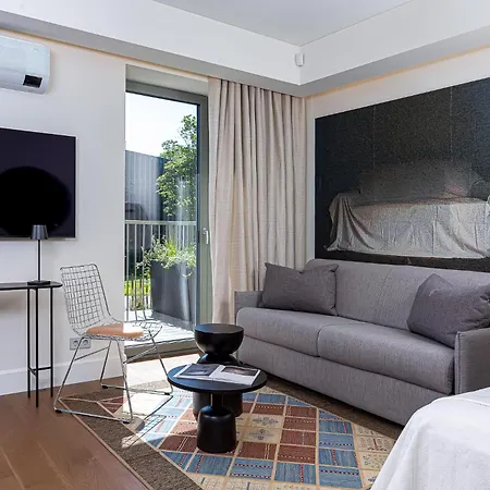 アパート Cohost I New W-balcony I Air Condition I Free Parking & Netflix I By Botanical Park カウナス