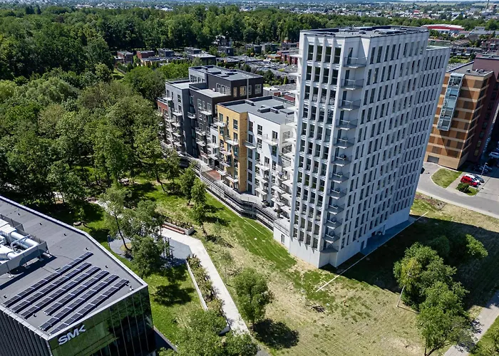 Appartement Cohost I New W-balcony I Air Condition I Free Parking & Netflix I By Botanical Park