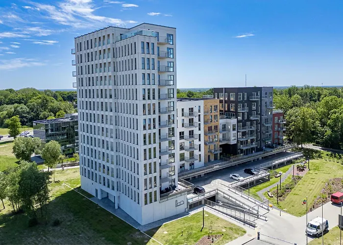 Cohost I New W-balcony I Air Condition I Free Parking & Netflix I By Botanical Park Appartement